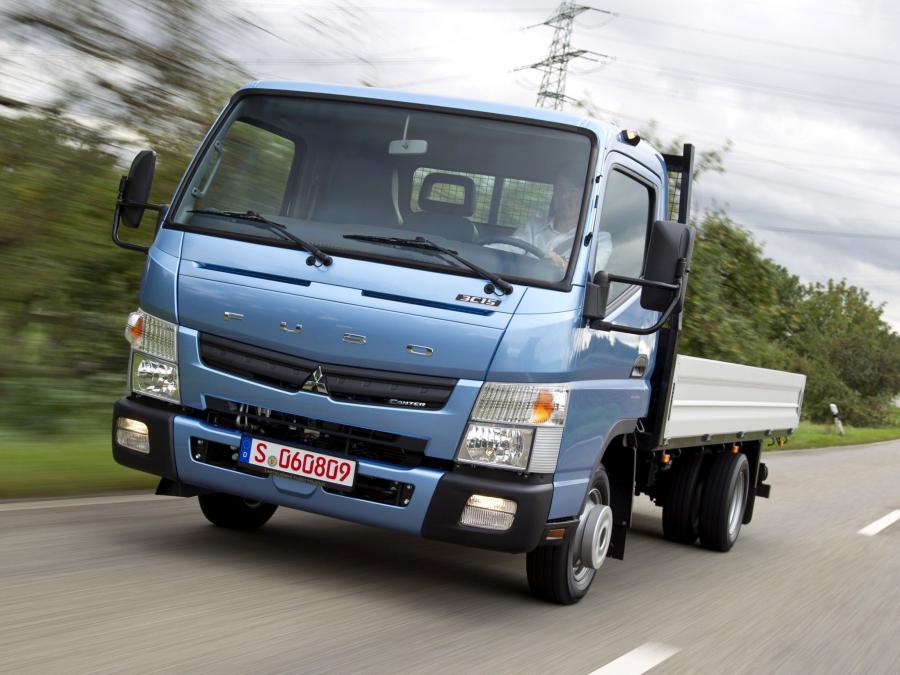  Mitsubishi Fuso Canter 2010 года  (фото 4 из 18)
